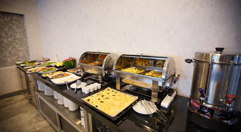Life Point Hotel