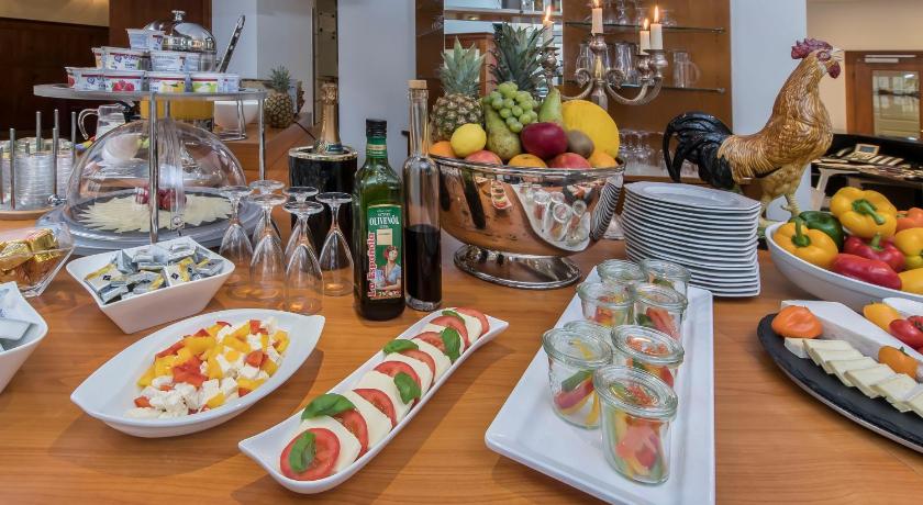 Hotel Heidelberger Hof Formerly Hotel Nassauer Hof Plöck 1 - 