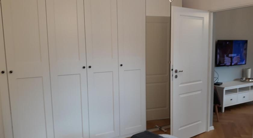 2 Bedroom City Center Apartment photo