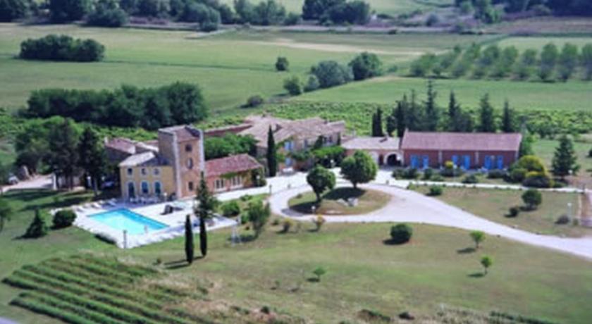 Mas De La Tour photo