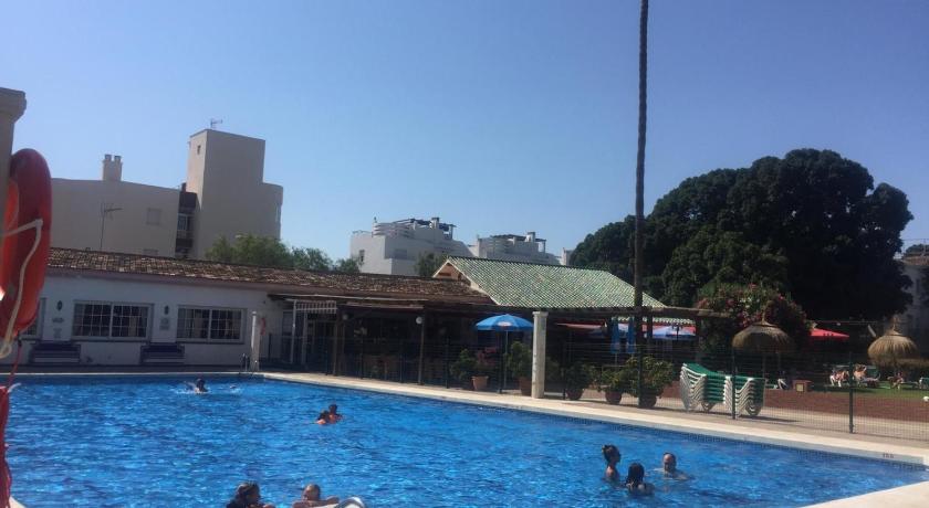 Carihuela park palace