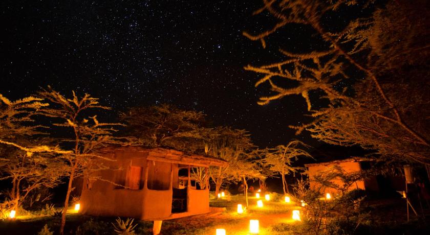 Maji Moto Maasai Cultural Camp — Hotel in Narok
