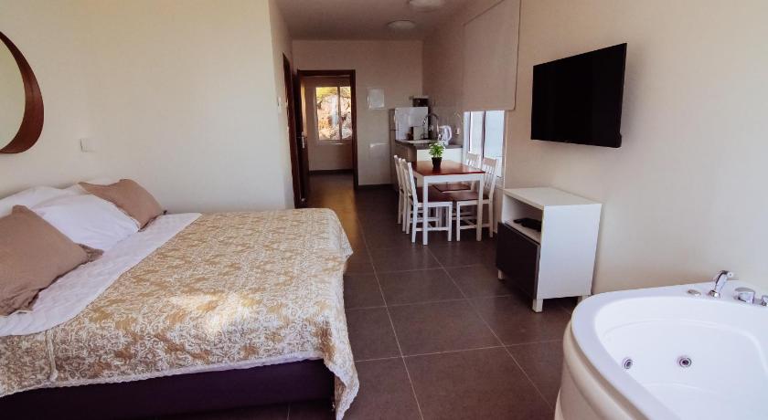 Shmulik's Resort photo