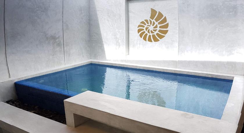 Image of Villa with Plunge Pool 12
