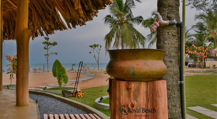 Royal Beach photo