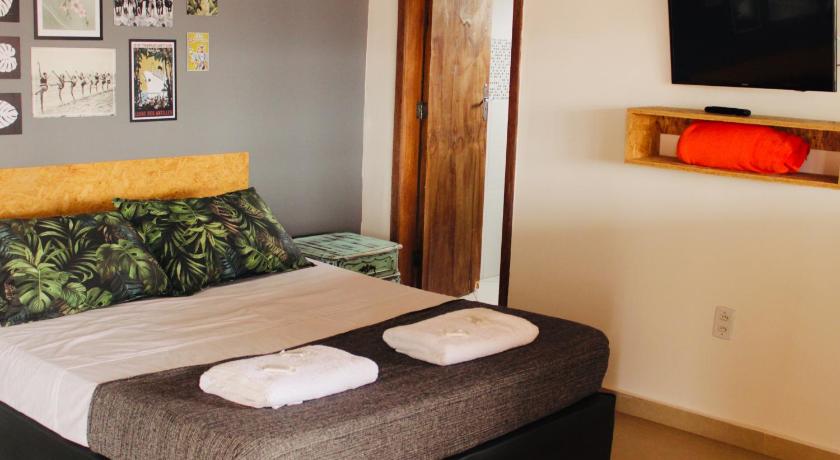 A Coroa Hostel & Suites photo