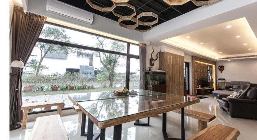 Jabez II — Hotel in Yilan