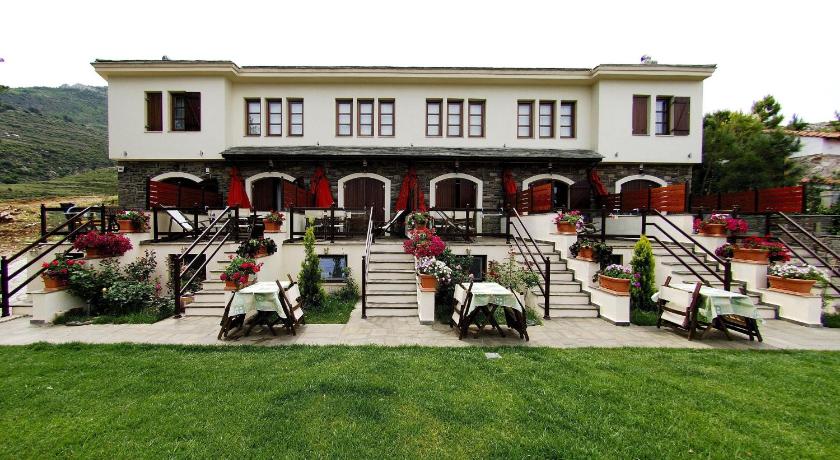 Smaragdi Luxury Apartments — Hotel in Skala Sotiros