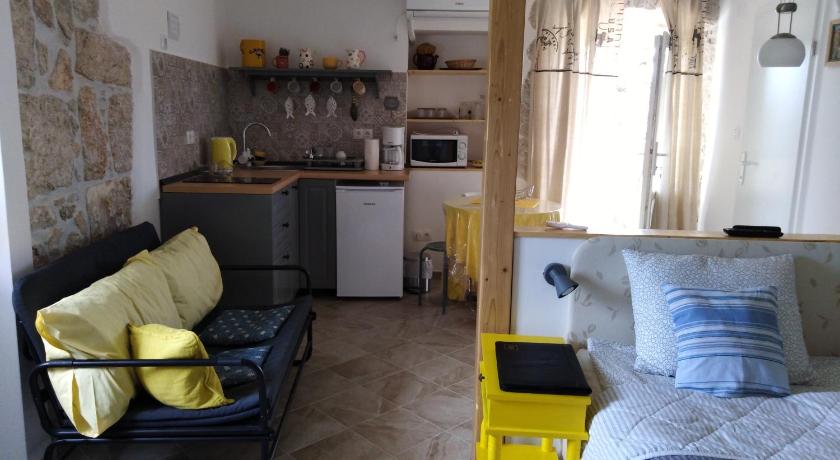 Studio apartmani Sverko