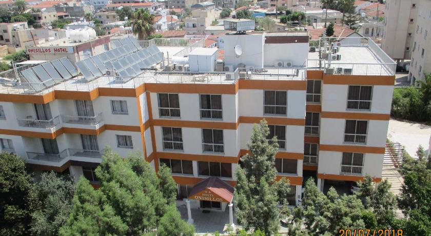 Onisillos Hotel photo