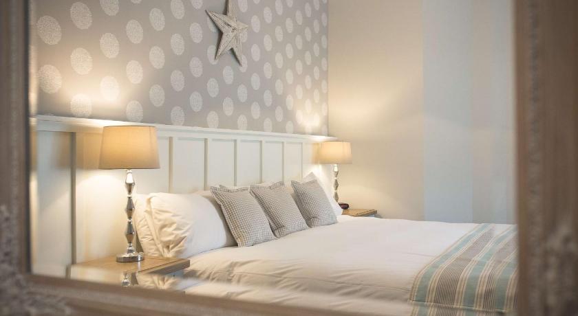 George Hotel, Best Western Signature Collection photo