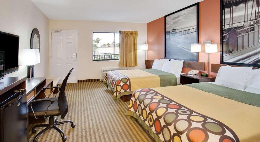 Super 8 By Wyndham Orlando International Drive