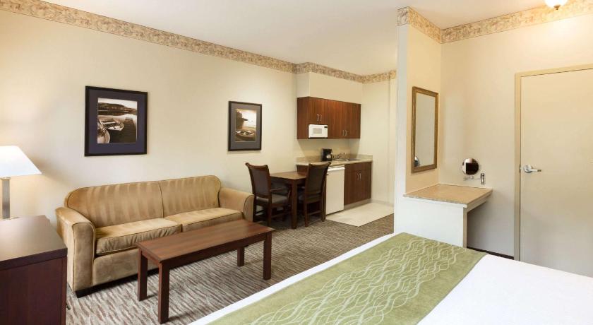 Hawthorn Suites by Wyndham Rancho Cordova/Folsom