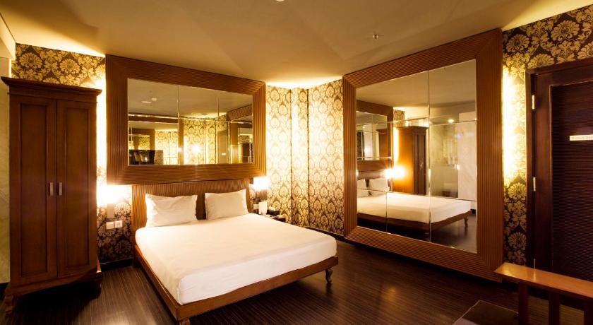 Hotel 108 Jl Hayam Wuruk No 108 Jakarta Barat Jakarta - 