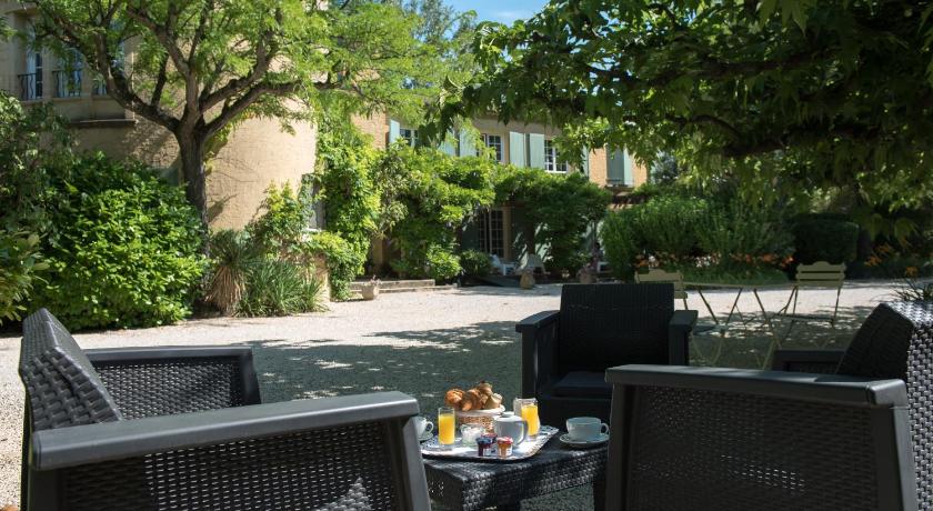 Logis Hotel Castel Mouisson