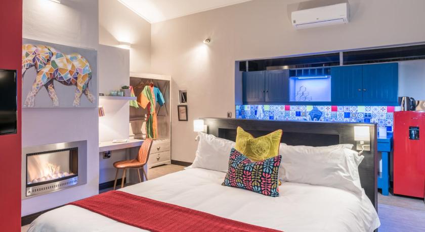 Bluemere Living photo