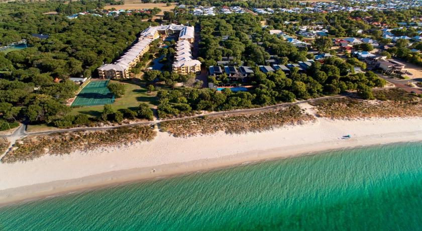 Abbey Beach Resort photo