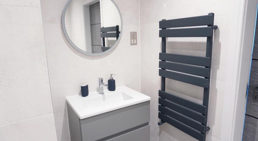 Saltwater Suites at Fistral photo