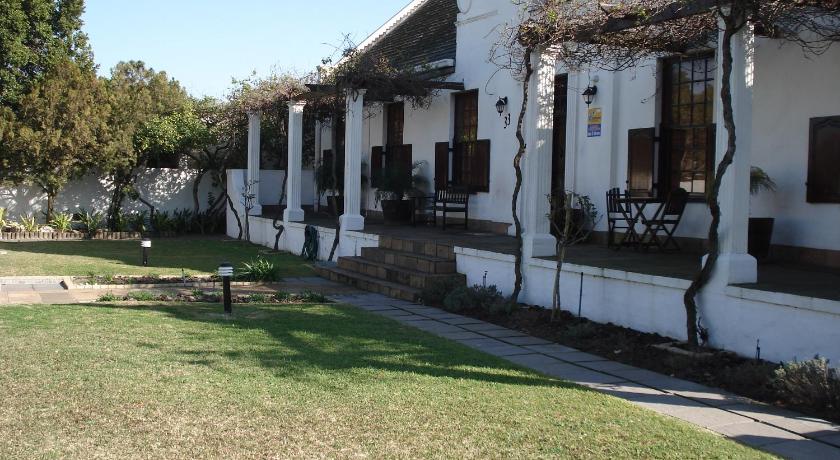 Panorama Self Catering 2 - image 13