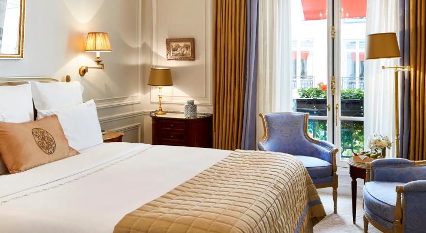 Hotel Plaza Athenee - Dorchester Collection