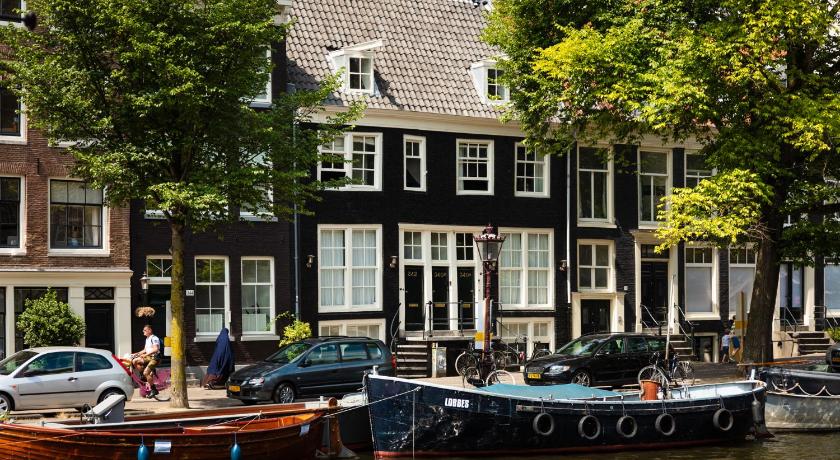 Canal Wow Suites Amsterdam photo
