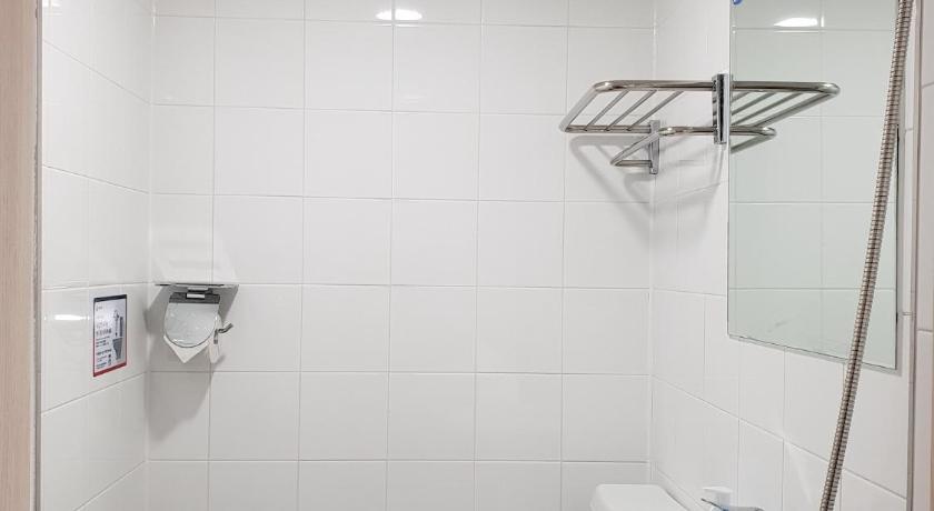 Image of Double Room with Private Bathroom 2