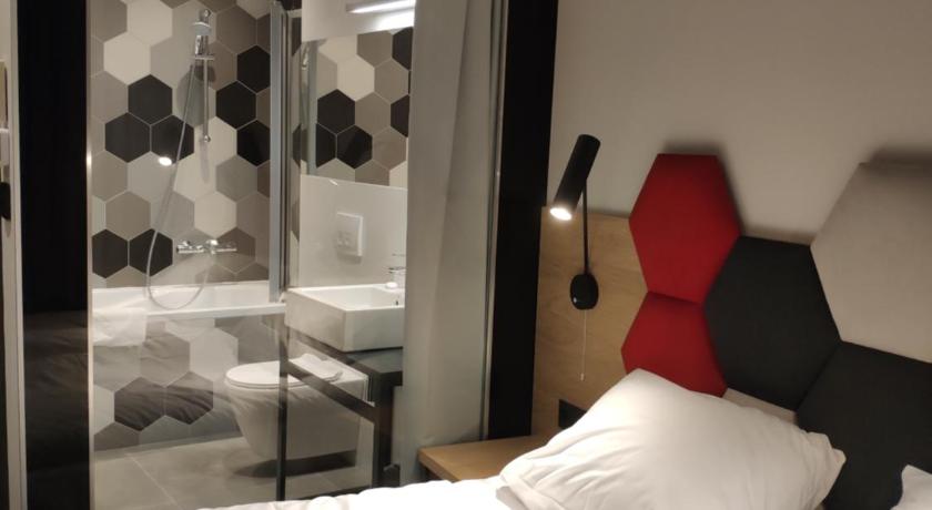 H33 Apartamenty — Hotel in Bytom