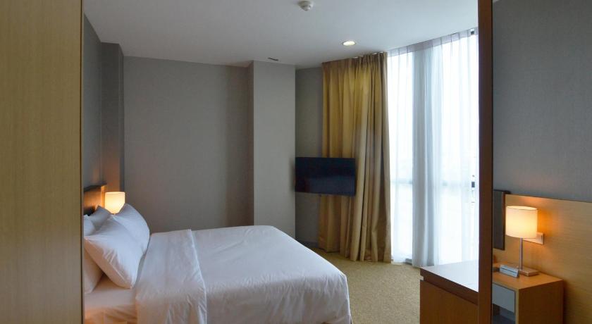 Image of Superior King Room 1