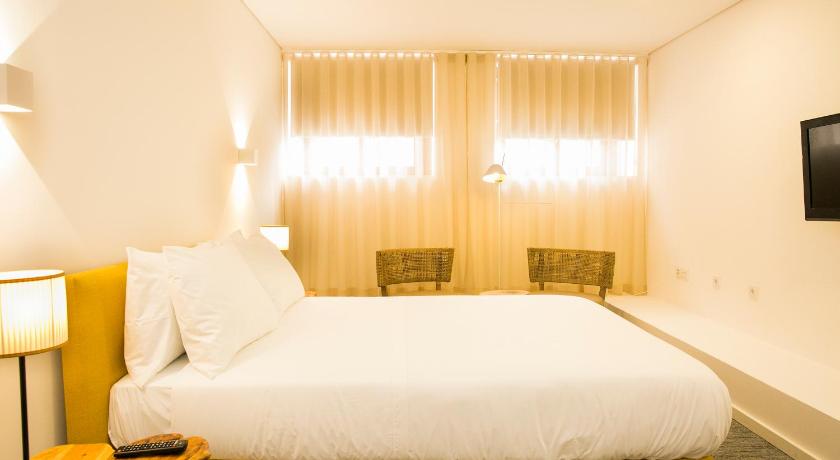 BO - Alvares Cabral GuestHouse photo