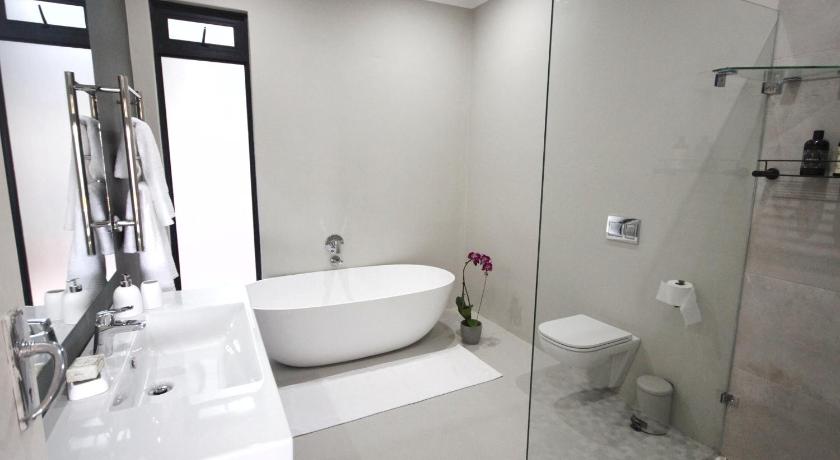 Image of King Room 2