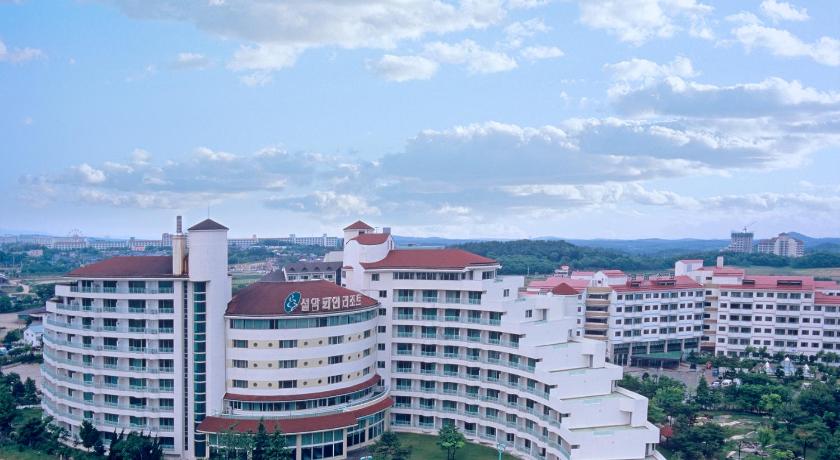 束草 Seorak Pine Resort 3星级 酒店 外观