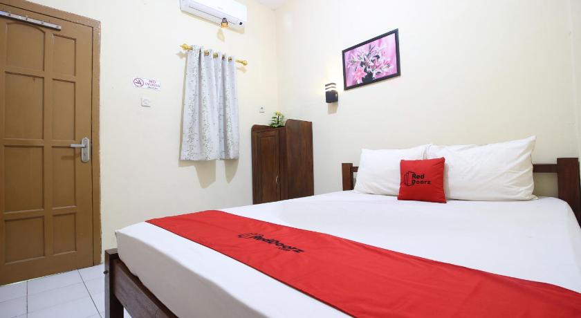 Image of RedDoorz Room 3