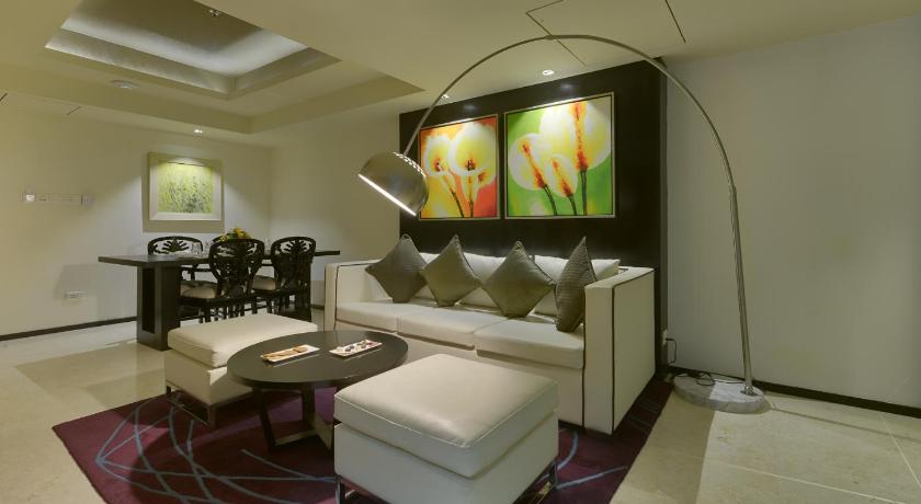 Davanam Sarovar Portico Suites