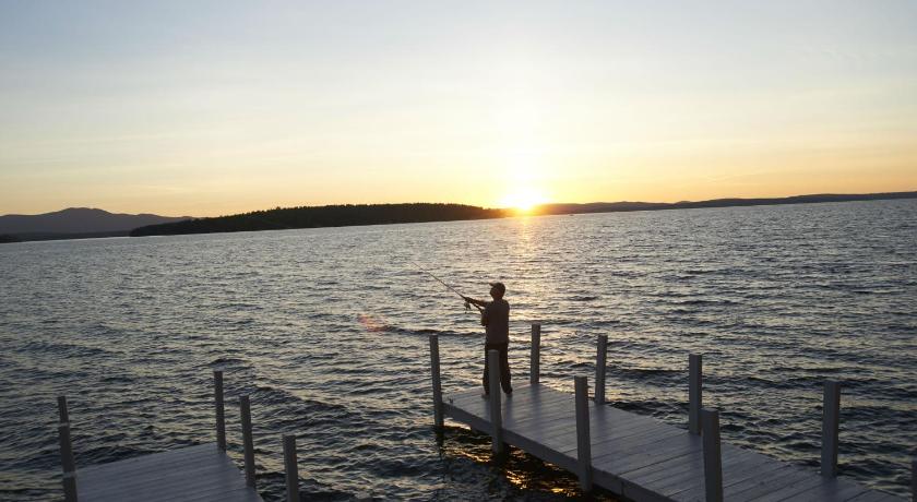 Belknap Point Inn — Hotel in Gilford (NH)