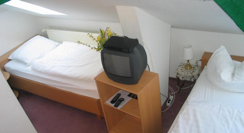Adler Hotel Dresden photo