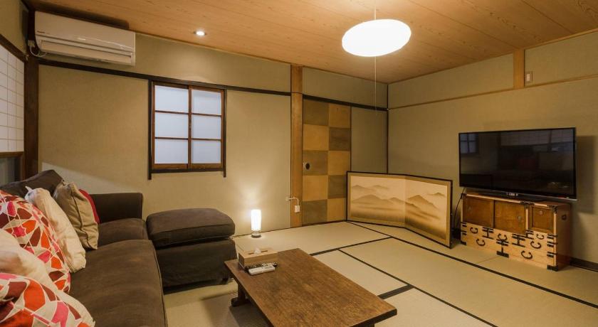 京都 京都二条城近く京町屋120年の歴史に泊まる 4星级 住宿 套房