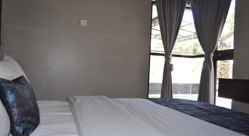 Puri Bintang photo
