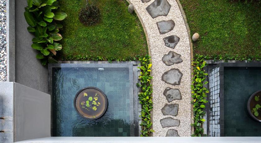Eastin Ashta Resort Canggu - image 46