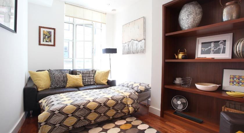 Park Row Apartments photo