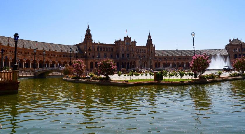 Sevilla Nuevo apartamento Alameda 4-Star Single Room restaurant