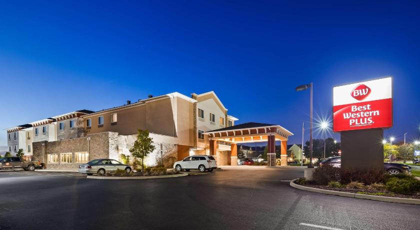 Best Western Plus Boardman Inn and Suites