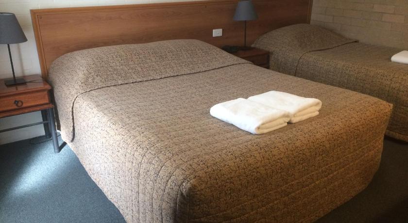 Alexander Motor Inn — Hotel in Moree
