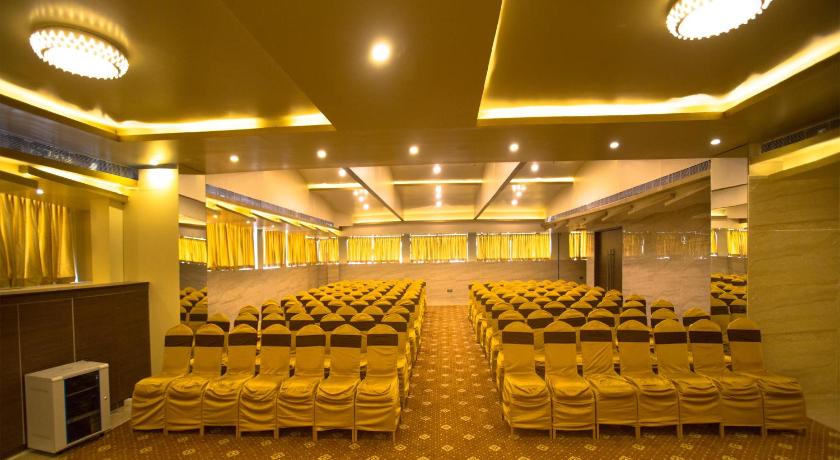 Crossway Parklane Airport Hotel Chennai