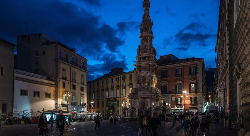 Art Suite nel Cuore di Napoli