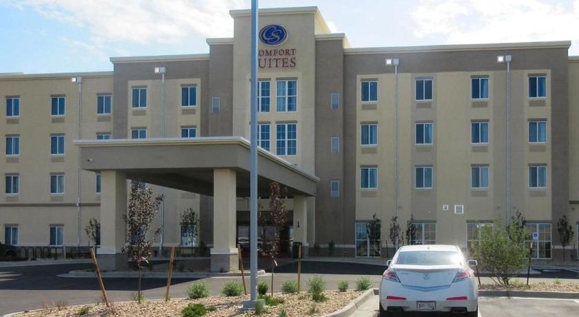 Comfort Suites Denver International Airport