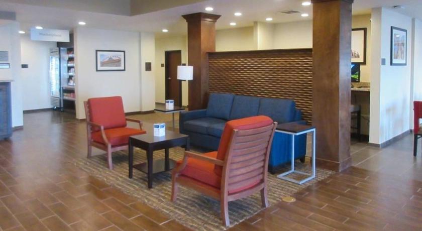 Comfort Suites Denver International Airport