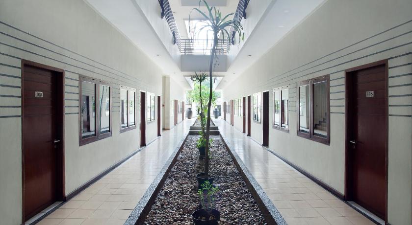 N Hotel Harmoni Jakarta