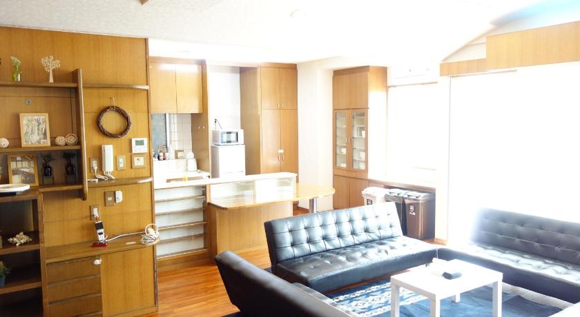 Okinawa Island Okinawa Naha Rakuraku House 3-Star Accommodation suite