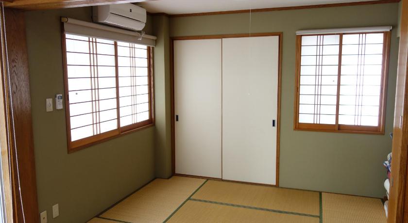 Okinawa Island Okinawa Naha Rakuraku House 3-Star Accommodation amenity