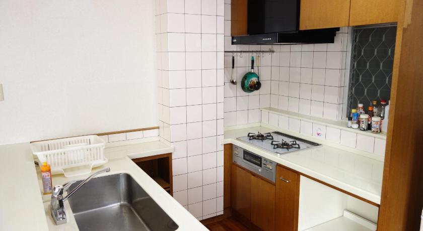 Okinawa Island Okinawa Naha Rakuraku House 3-Star Accommodation pool